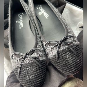 COPY - Chanel Tweed flats 39